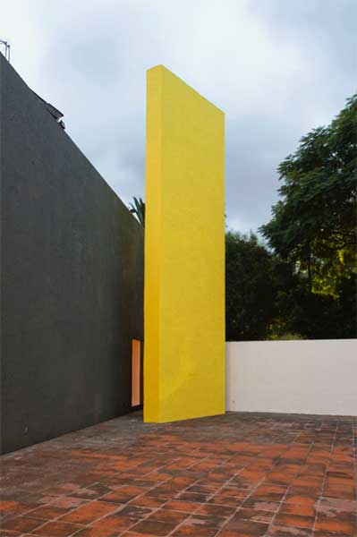 Siempre en Domingo: espectáculos y protesta en el arte