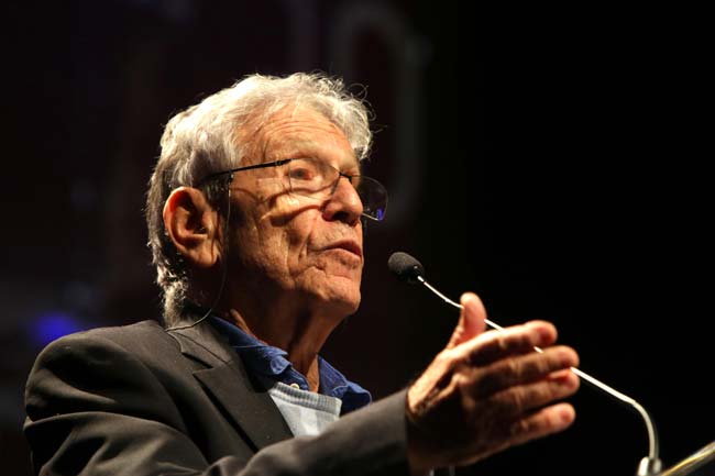 Hallar el rostro del otro: Amos Oz