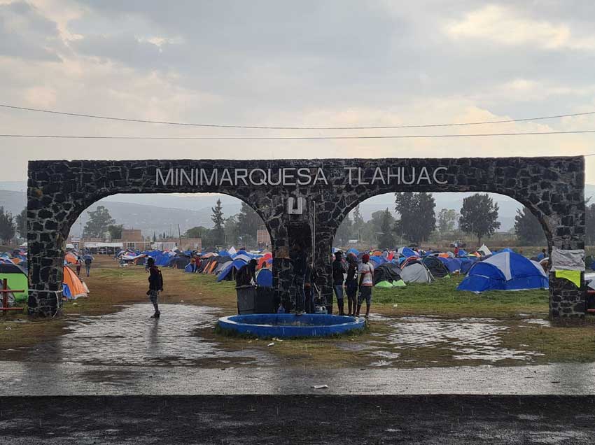 La ciudad de las carpas: migrantes en Tláhuac