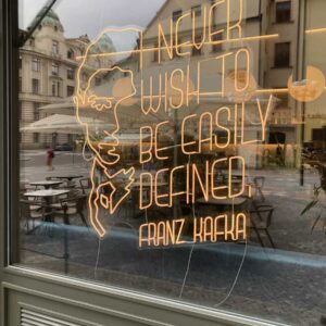 Frase atribuida a Kafka en una cafetería